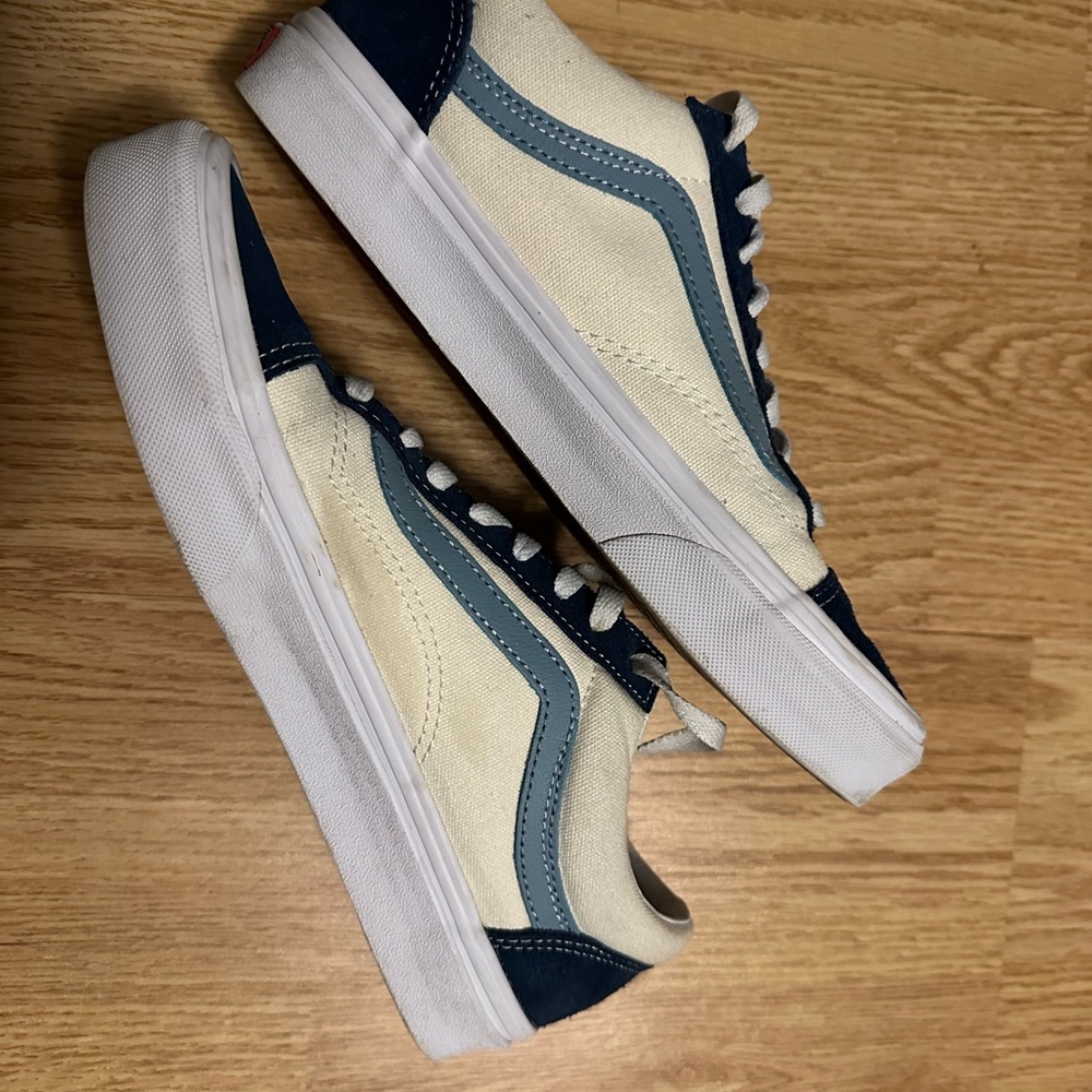 blue and cream vans